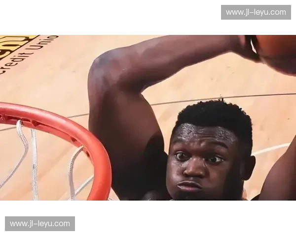 金州丝绸遇上新奥尔良重锤：当史蒂芬·库里的引力场撞向锡安·威廉姆森的冲击波